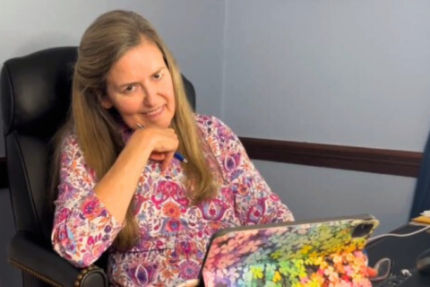 A neurological disorder stole her voice. Jennifer Wexton takes it back on the House floor.
